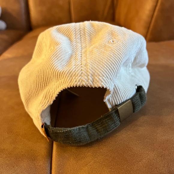The Critical Slide Society ‘Solid Effort’ corduroy green / white hat - Picture 3 of 4